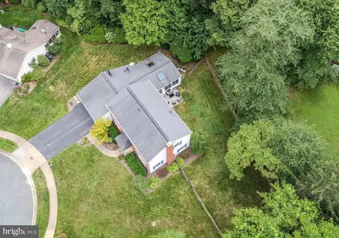 View/Area - 1788 Reading St, Crofton, MD 21114 photo 3 of 9