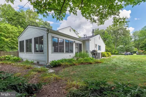Exterior - 1788 Reading St, Crofton, MD 21114 photo 3 of 8