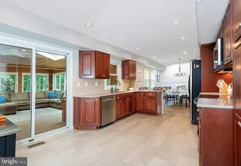 Kitchen - 1788 Reading St, Crofton, MD 21114 photo 4 of 4