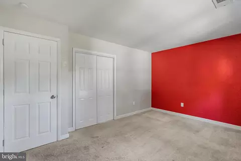 Bedroom - 321 Maryland Ave, Pasadena, MD 21122 photo 3 of 3