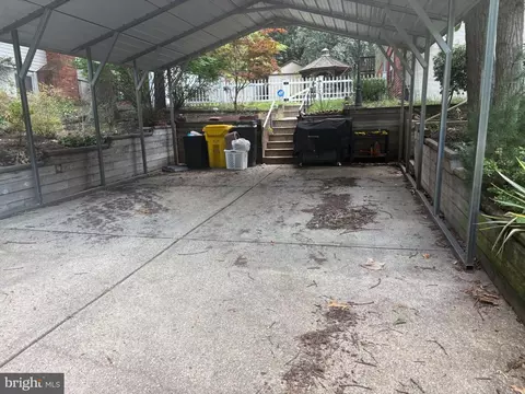 Exterior - 321 Maryland Ave, Pasadena, MD 21122 photo 10 of 10