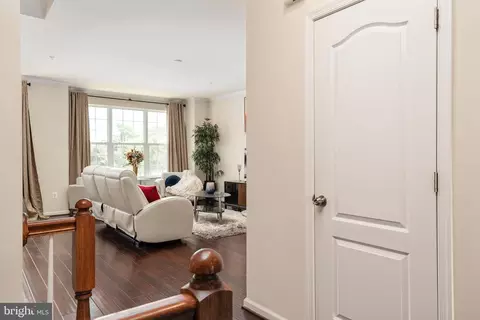 Entry Way - 7724 Sentry Ter, Severn, MD 21144 photo 4 of 9