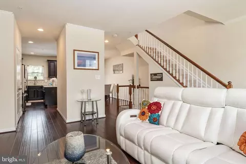 Entry Way - 7724 Sentry Ter, Severn, MD 21144 photo 5 of 9