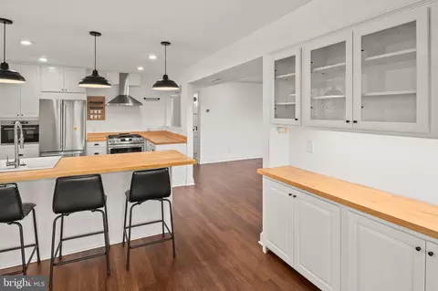 Kitchen - 755 Fairview Ave #755 D, Annapolis, MD 21403 photo 3 of 3