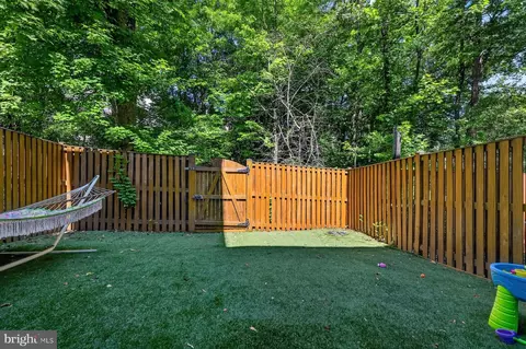 Exterior - 1151 August Dr, Annapolis, MD 21403 photo 3 of 3