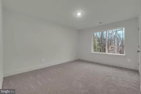 Bedroom - 995 Arundel Dr, Arnold, MD 21012 photo 5 of 6