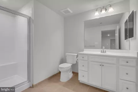 Bath - 995 Arundel Dr, Arnold, MD 21012 photo 5 of 5