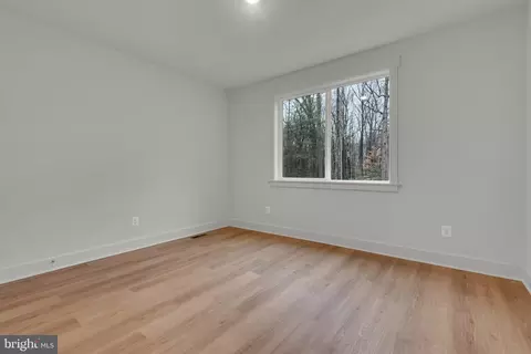 Bedroom - 995 Arundel Dr, Arnold, MD 21012 photo 1 of 6