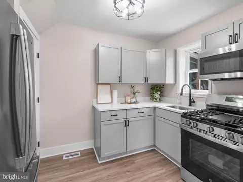 Other - 5337 Patrick Henry Dr, Baltimore, MD 21225 photo 4 of 7