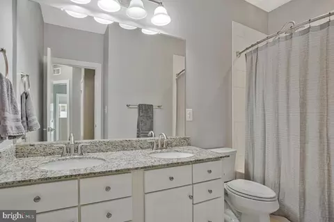 Bath - 214 Treyburn Way, Arnold, MD 21012 photo 1 of 3