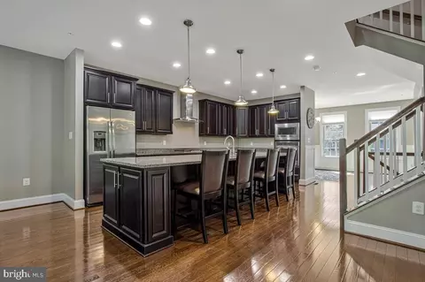 Kitchen - 214 Treyburn Way, Arnold, MD 21012 photo 3 of 4