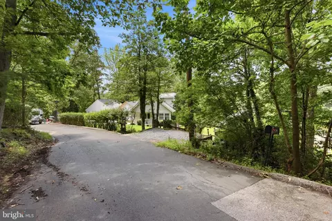Other - 8014 Forest Glen Dr, Pasadena, MD 21122 photo 11 of 18