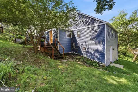Exterior - 8014 Forest Glen Dr, Pasadena, MD 21122 photo 15 of 15