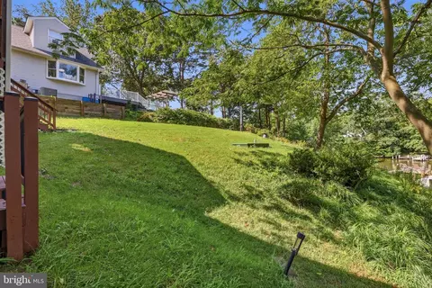 Exterior - 8014 Forest Glen Dr, Pasadena, MD 21122 photo 7 of 15