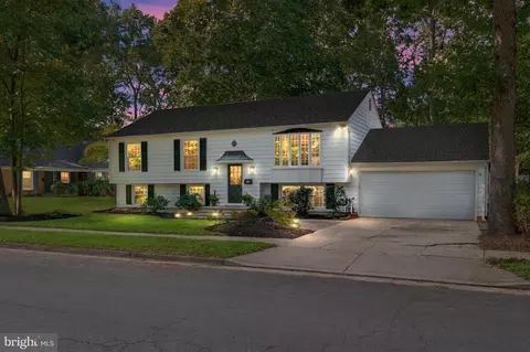 1553 Farlow Ave, Crofton, MD 21114