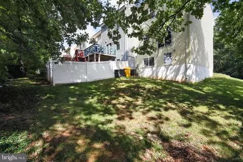 Exterior - 230 Sweet Pine Dr, Laurel, MD 20724 photo 3 of 4