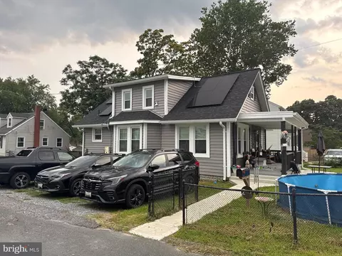 701 Wellham Ave, Glen Burnie, MD 21061