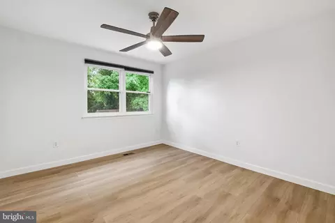 Bedroom - 282 Greenleaf Cir, Arnold, MD 21012 photo 1 of 4