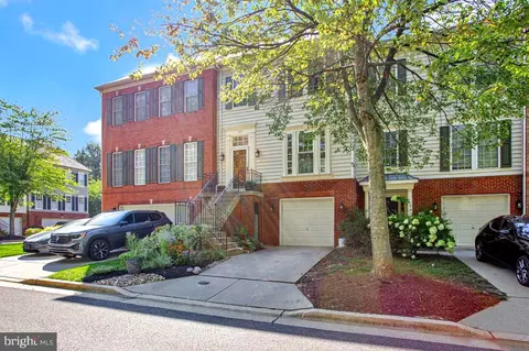 Exterior - 163 Riverton Pl, Edgewater, MD 21037 photo 2 of 9