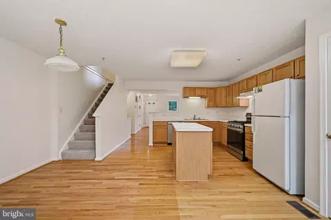 Entry Way - 2679 Rainy Spring Ct, Odenton, MD 21113 photo 2 of 2