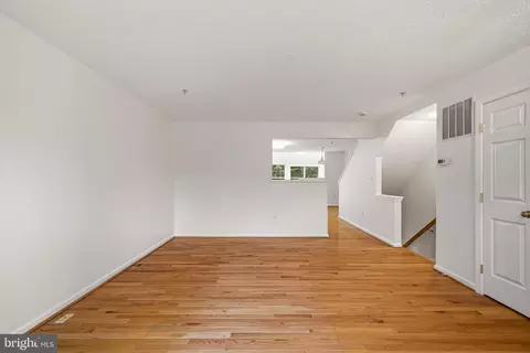 Living - 2679 Rainy Spring Ct, Odenton, MD 21113 photo 5 of 13