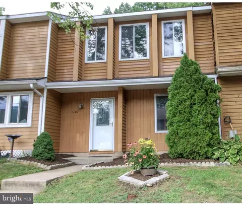 1107 Commanders Way S, Annapolis, MD 21409