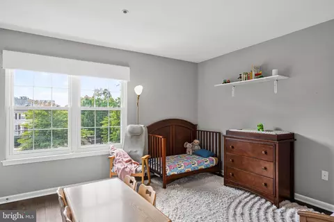 Bedroom - 2704 Oak Leaf Ct #E, Odenton, MD 21113 photo 5 of 6