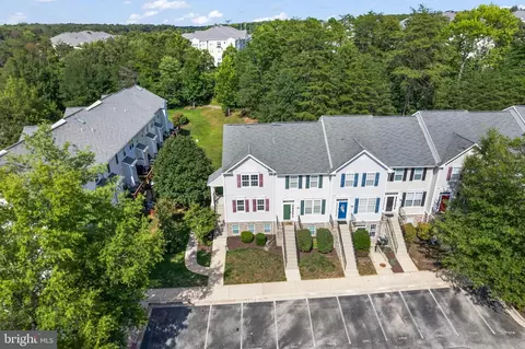 View/Area - 2704 Oak Leaf Ct #E, Odenton, MD 21113 photo 1 of 6