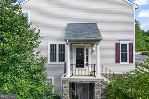 Exterior - 2704 Oak Leaf Ct #E, Odenton, MD 21113 photo 5 of 7