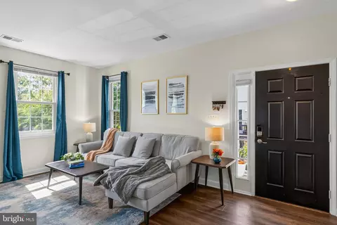 Entry Way - 2704 Oak Leaf Ct #E, Odenton, MD 21113 photo 1 of 5