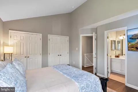 Bedroom - 2704 Oak Leaf Ct #E, Odenton, MD 21113 photo 3 of 6