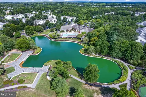 View/Area - 2704 Oak Leaf Ct #E, Odenton, MD 21113 photo 6 of 6