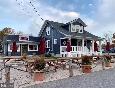 Exterior - 616 Charles Ave, Deale, MD 20751 photo 3 of 4