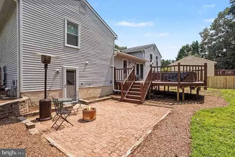 Exterior - 204 Kentucky Ave, Pasadena, MD 21122 photo 2 of 2