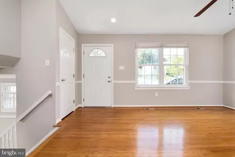 Entry Way - 291 Overleaf Ct, Arnold, MD 21012 photo 1 of 2