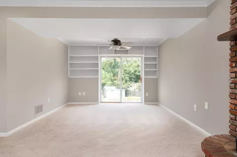 Living - 291 Overleaf Ct, Arnold, MD 21012 photo 5 of 7