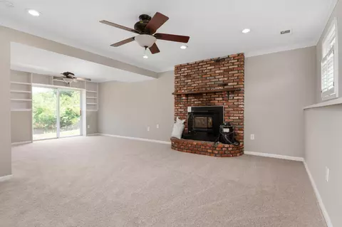 Living - 291 Overleaf Ct, Arnold, MD 21012 photo 4 of 7