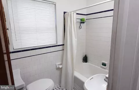 Bath - 12 Hampton Rd, Linthicum Heights, MD 21090 photo 1 of 1