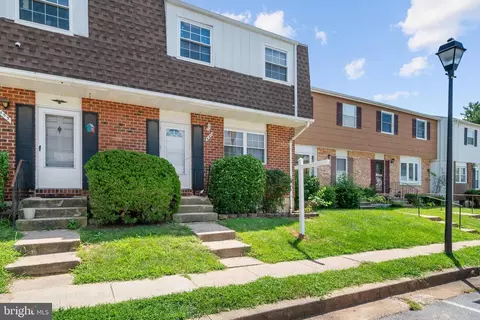 457 Long Towne Ct, Glen Burnie, MD 21061
