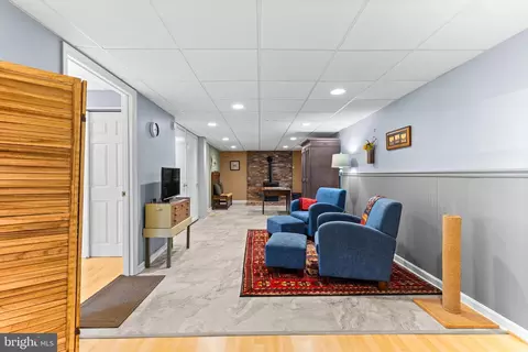 Entry Way - 308 Christy Rd, Pasadena, MD 21122 photo 7 of 7