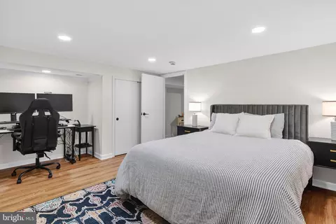 Bedroom - 866 Chestnut Tree Dr, Annapolis, MD 21409 photo 5 of 6