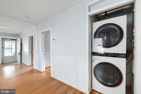 Entry Way - 753 202nd St, Pasadena, MD 21122 photo 1 of 1
