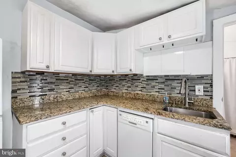 Kitchen - 753 202nd St, Pasadena, MD 21122 photo 1 of 1