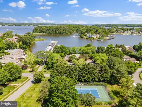 View/Area - 1100 S River Landing Rd, Edgewater, MD 21037 photo 2 of 6