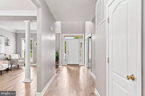 Entry Way - 3283 Mulberry St, Edgewater, MD 21037 photo 2 of 14