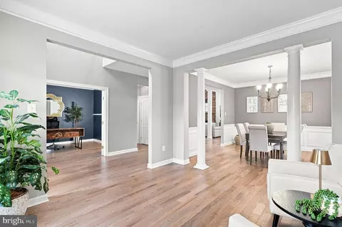 Entry Way - 3283 Mulberry St, Edgewater, MD 21037 photo 5 of 14