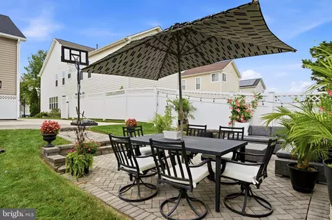 Exterior - 3283 Mulberry St, Edgewater, MD 21037 photo 4 of 8