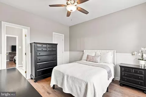 Bedroom - 3283 Mulberry St, Edgewater, MD 21037 photo 6 of 7