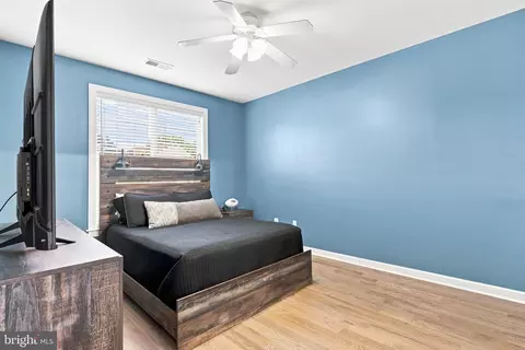 Bedroom - 3283 Mulberry St, Edgewater, MD 21037 photo 7 of 7
