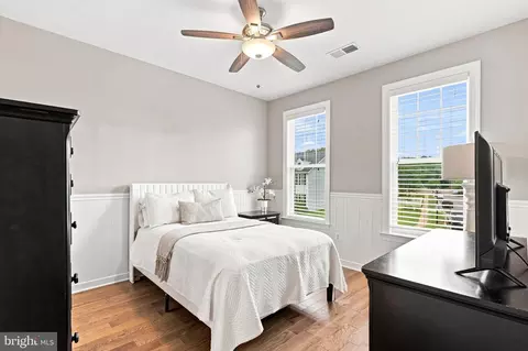 Bedroom - 3283 Mulberry St, Edgewater, MD 21037 photo 5 of 7